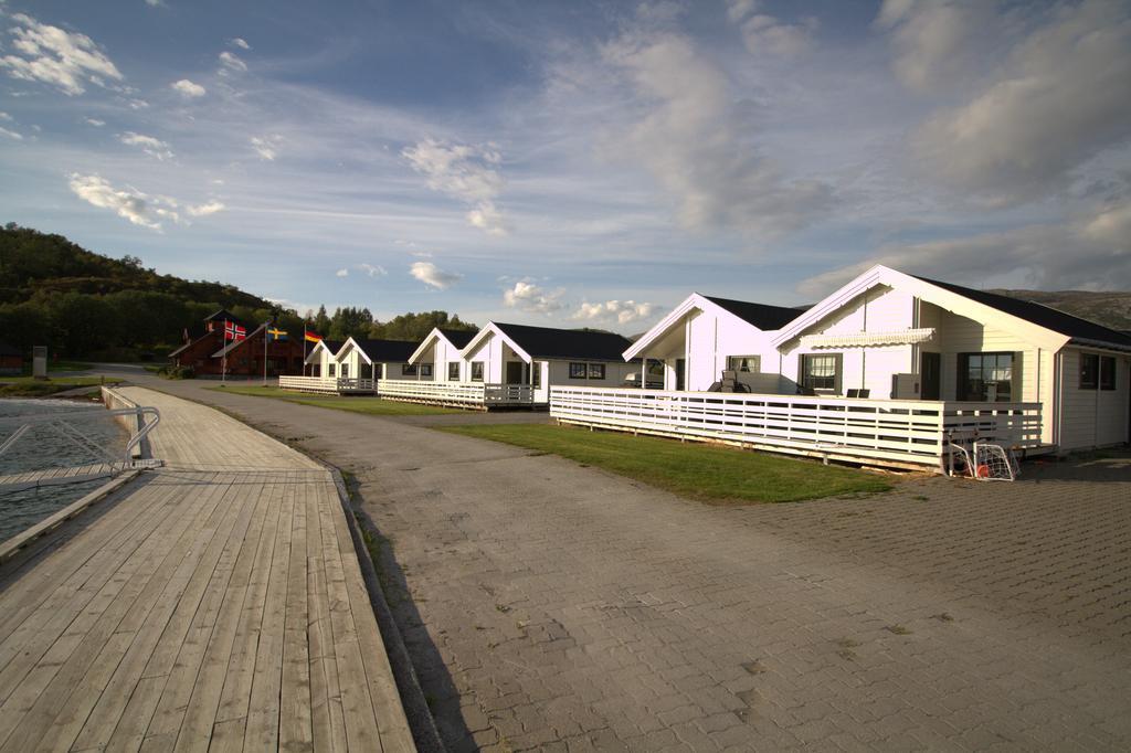 Hotel Arctic Seasport Løding Exteriér fotografie